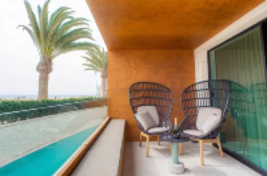 TenSuites - Adults Only