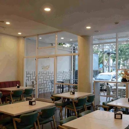 Splash Hotel Отели в г. Бенгкулу