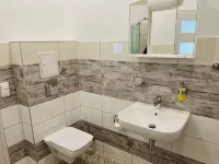 M&M Hotel - Harburg Hotels in Rosengarten
