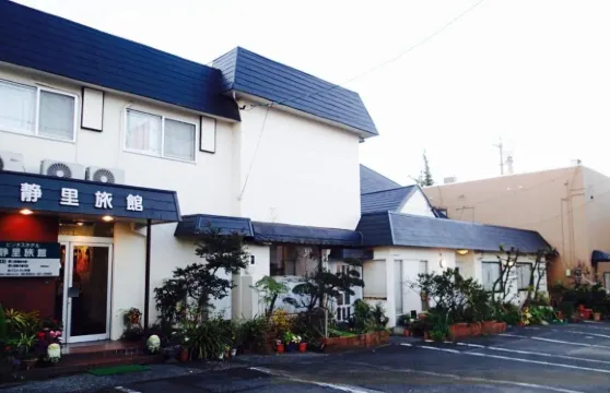 靜裏日式商務酒店