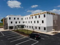 Premiere Classe Chartres Sud - Barjouville Hotels in Eure-et-Loir