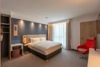 Holiday Inn Express Krefeld - Dusseldorf Các khách sạn gần Freie Volksmission Krefeld