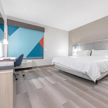 avid hotel KALAMAZOO EAST by IHG