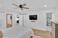 The Arrive on Rutherford