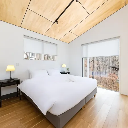 Wadano Hill Chalet by Hhg
