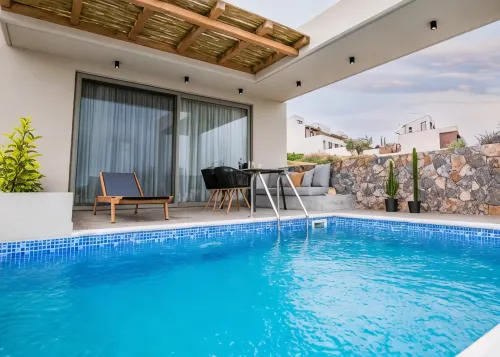 Kaktus Suites Private Pool