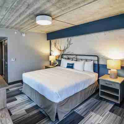 The Stella Hotel & Ballroom Rooms