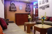 The Location Hotel Các khách sạn ở Cairo