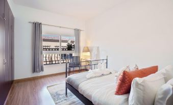 Cozy 1 BHK with City View in JVC by AZCO