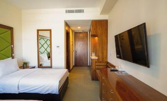Holyland Hotel