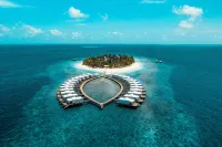 Sandies Bathala Hotel a 