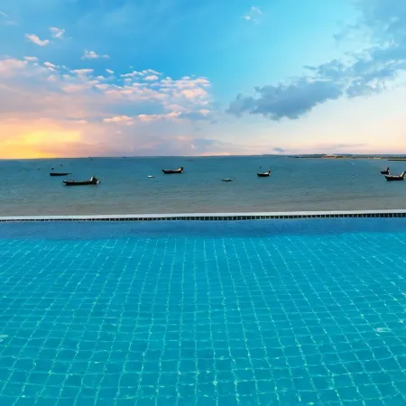 Royal Phala Cliff Beach Resort