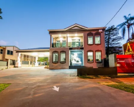 Athena Motel Apartments Hotels in South Toowoomba