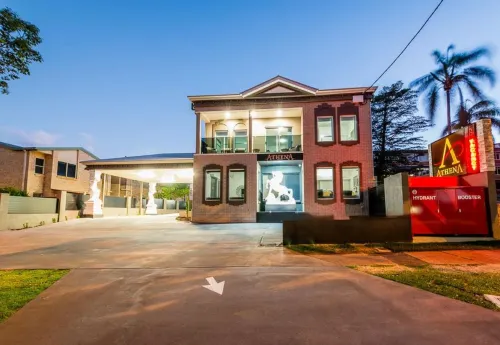Athena Motel Apartments Hotels in Harristown