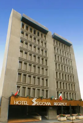 Segovia Regency Hotel dekat Independence Monument