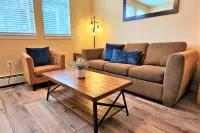 Cozy Fireplace and Resort Amenities - Charming Ski Retreat Hotels in Saint Mary's