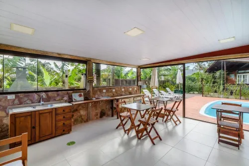 Beautiful Pousada in the Middle of Nature in Bombinhas Hotels in Bombinhas