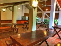 Dambulu Oya Family Park Hotels in Arangala