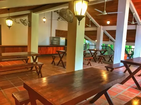 Dambulu Oya Family Park