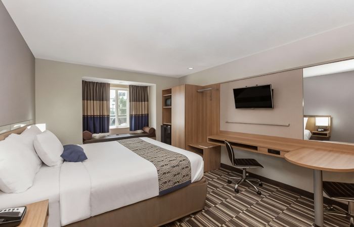 Microtel Inn & Suites by Wyndham Augusta Riverwatch