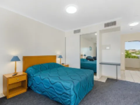 Madison Ocean Breeze Apartments Hotels in North Ward