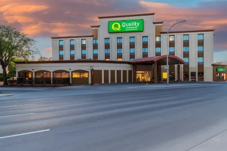 Quality Inn & Suites