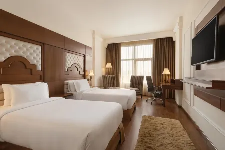 Ramada Plaza by Wyndham Chandigarh Zirakpur Отели в г. Мохали