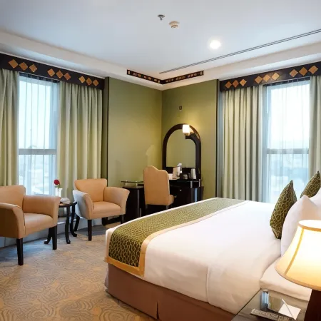 Awaliv Hotel