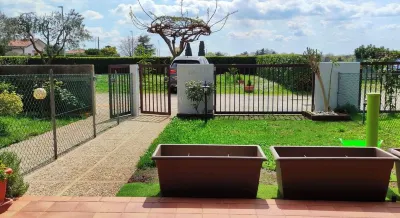 Nel Collio Friulano Casa Indipendente con Giardino Hotels in der Nähe von Centro Civico Culturale 'Guido Tavagnacco'