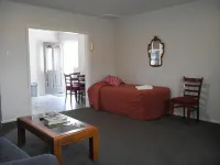Earnslaw Motel - โมเทล
