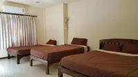 Bansuan Inthanon Resort Hotels in Chom Thong