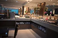 馬斯特快捷黃金酒店 - 早餐
