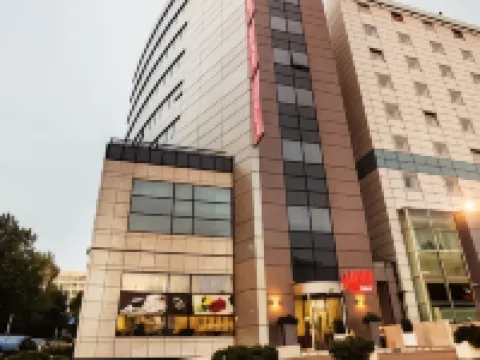 เฮลโล โรงแรม บูคาเรสต์ โรงแรมในบูคาเรสต์