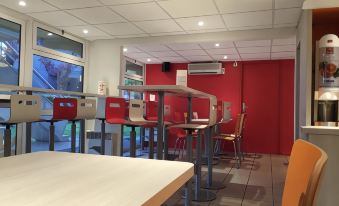 Premiere Classe Toulouse Sud - Portet