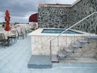 Hotel Discovery - 3 ดาว