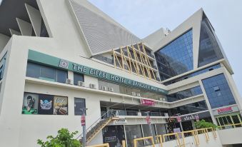 The Eiffel Hotel & Banquet