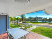 Nrma Woodgate Beach Holiday Park