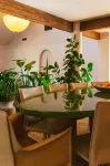 Hummingbird Inn