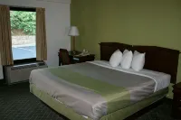Travelodge by Wyndham Roanoke