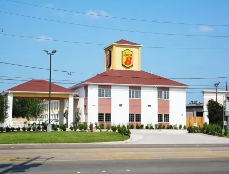 Super 8 by Wyndham Rosenberg TX