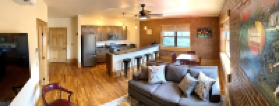Main Street Retreats 103 Brand New Downtown Apt 103