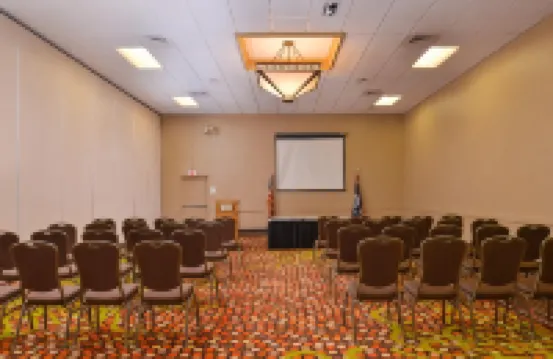 Ramada Plaza by Wyndham Sheridan Hotel & Convention Center