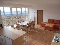 Modern, Spacious, Well Equipped Apartment in High Tatras Mountains 1 - 2 ดาว