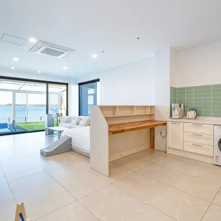 Muan Oberman Pet-Friendly Villa