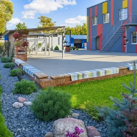 Friday Center — хостел Отели рядом с достопримечательностью «Музей Мирового океана»