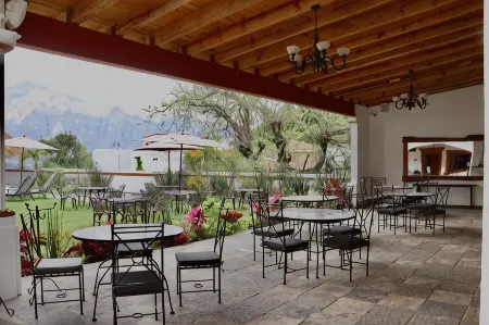 Palacio Del Cobre Отели рядом с достопримечательностью «Ex Convento Dominico de la Natividad»