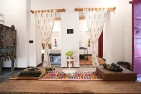 Paddy's Loft the Lake B&B