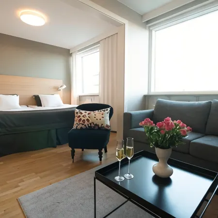 Hotell Aston
