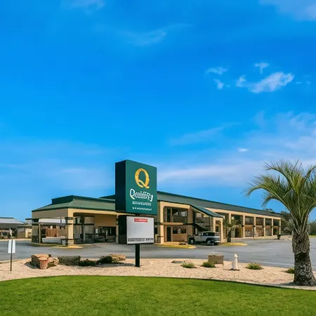 Quality Inn & Suites Dublin