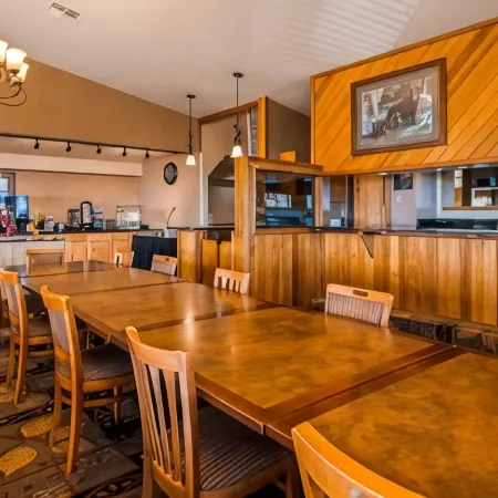 Best Western Bidarka Inn